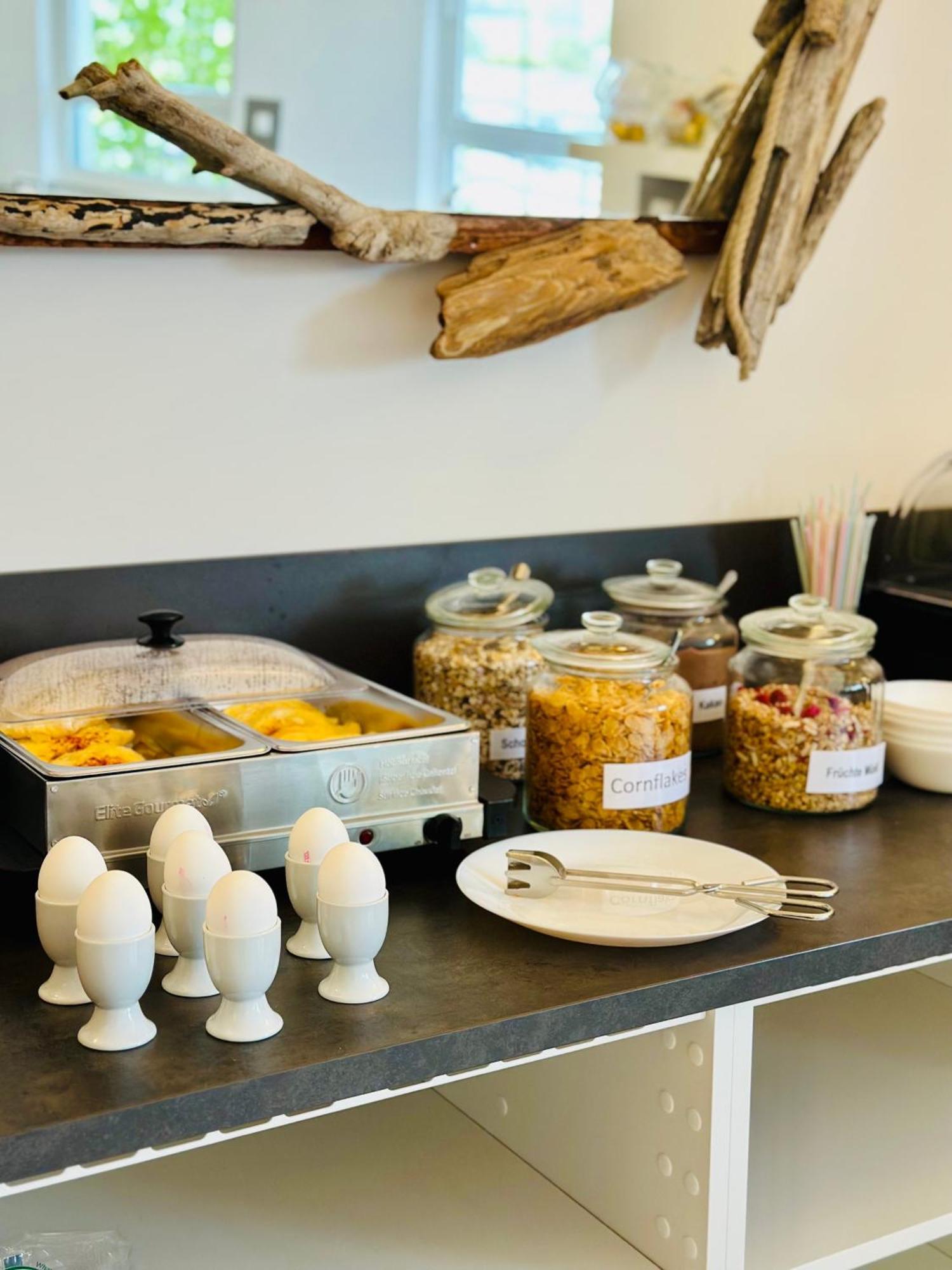 Elha Hotel Stuttgart Ngoại thất bức ảnh