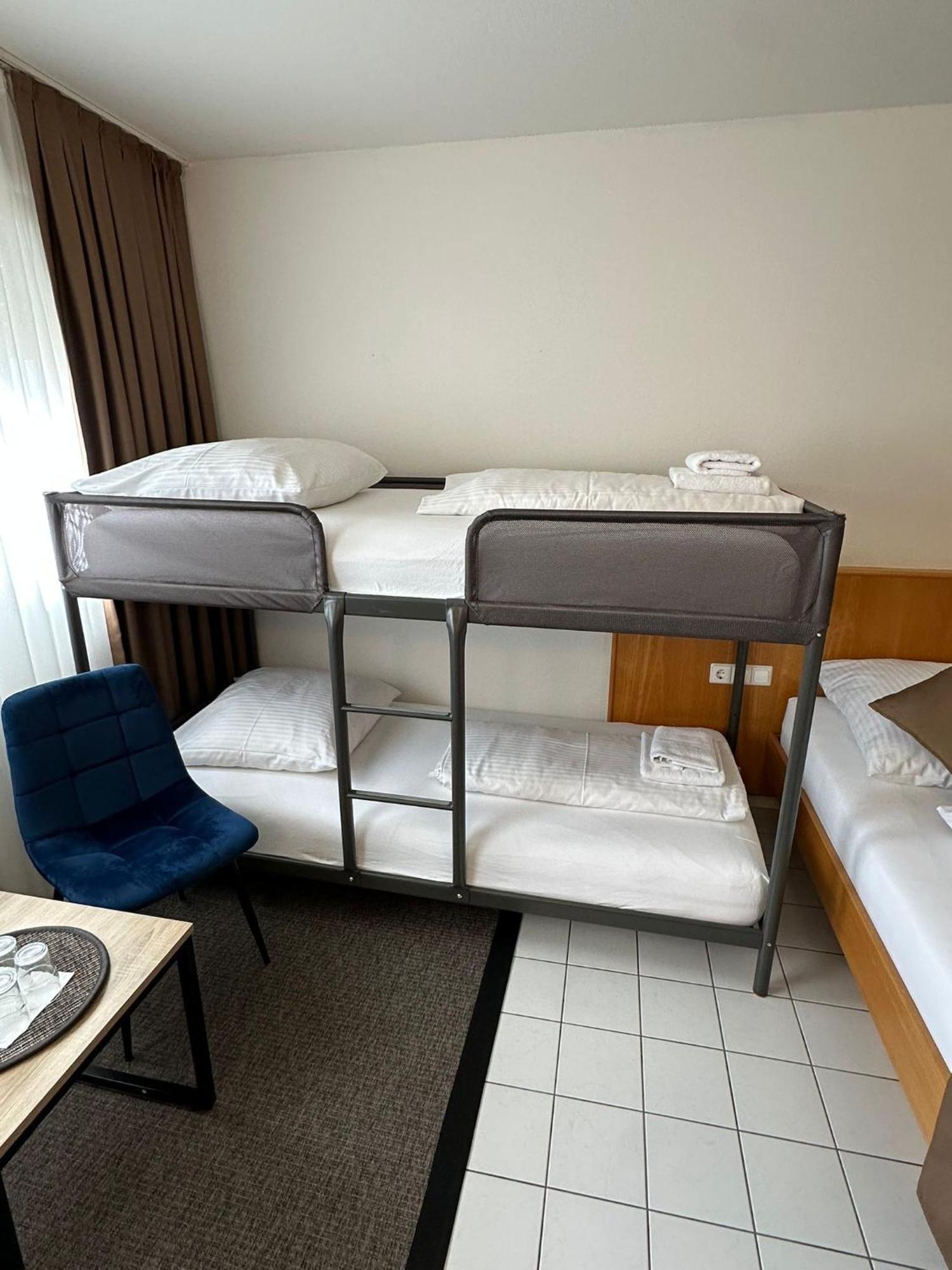Elha Hotel Stuttgart Ngoại thất bức ảnh